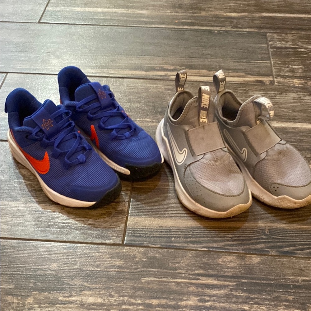 Nike Tennis Shoes!